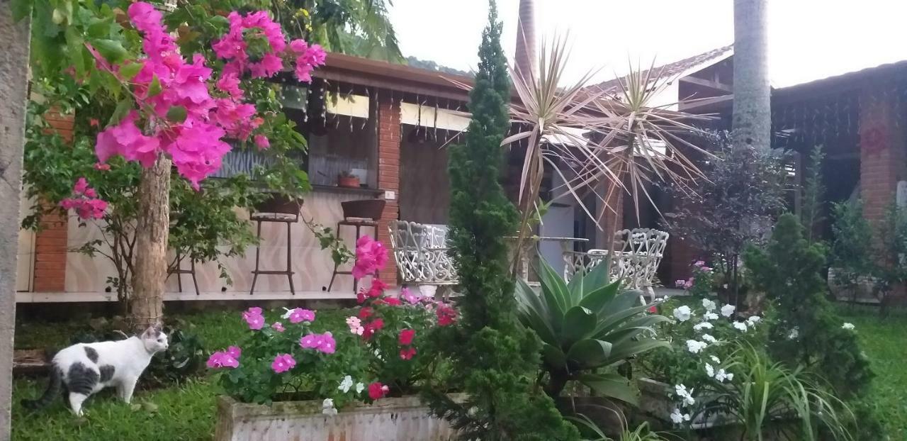 Hospedagem Lagoinha Убатуба Екстериор снимка